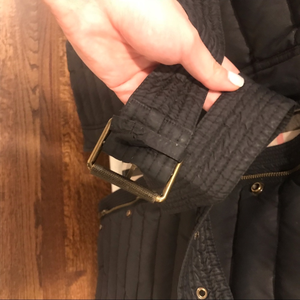 Black BURBERRY Down Puffer Coat - Picture 4 of 8
